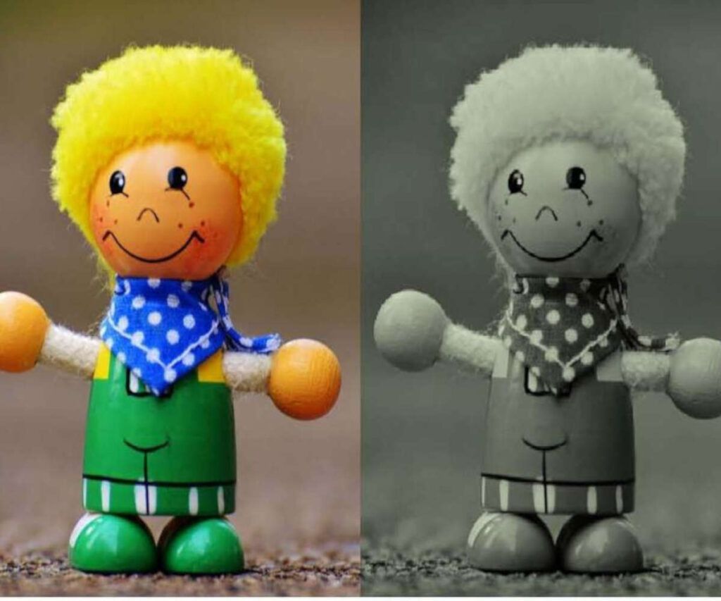 Puede ir otra persona a Hacienda a realizar trámites en mi lugar