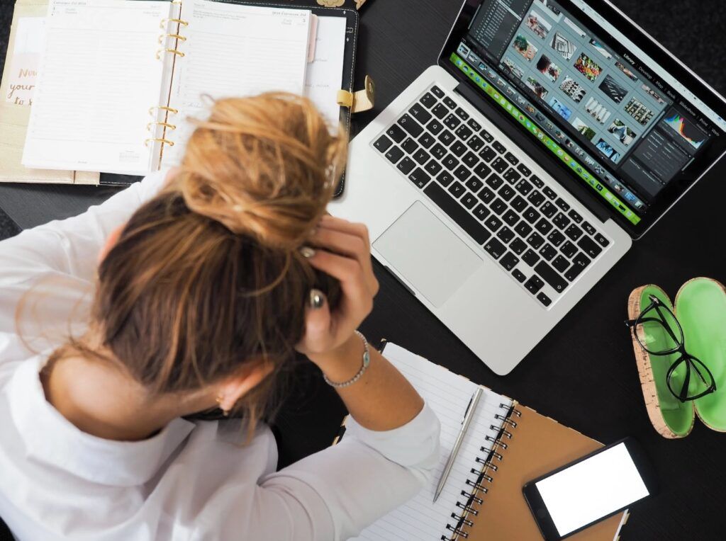 ¿Qué pasa si no pago el IVA de autónomos?