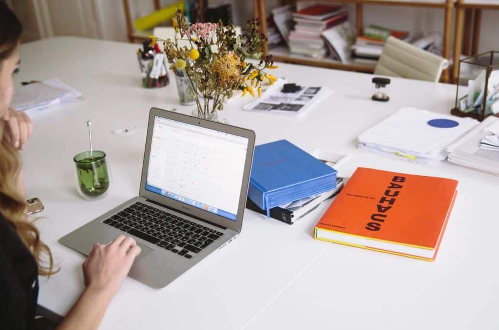 Modelo 349: ¿trimestral o mensual?