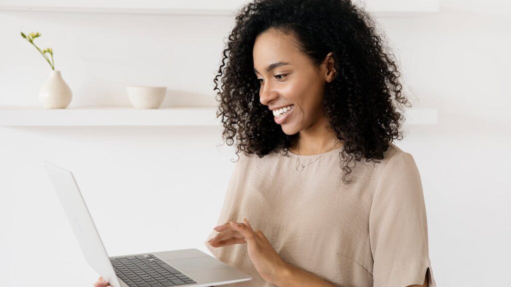 Cómo instalar el certificado digital en Mac para hacer tus trámites como autónomo